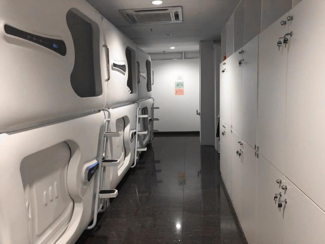 Capsule Inn โกตาคินาบาลู ภายนอก รูปภาพ